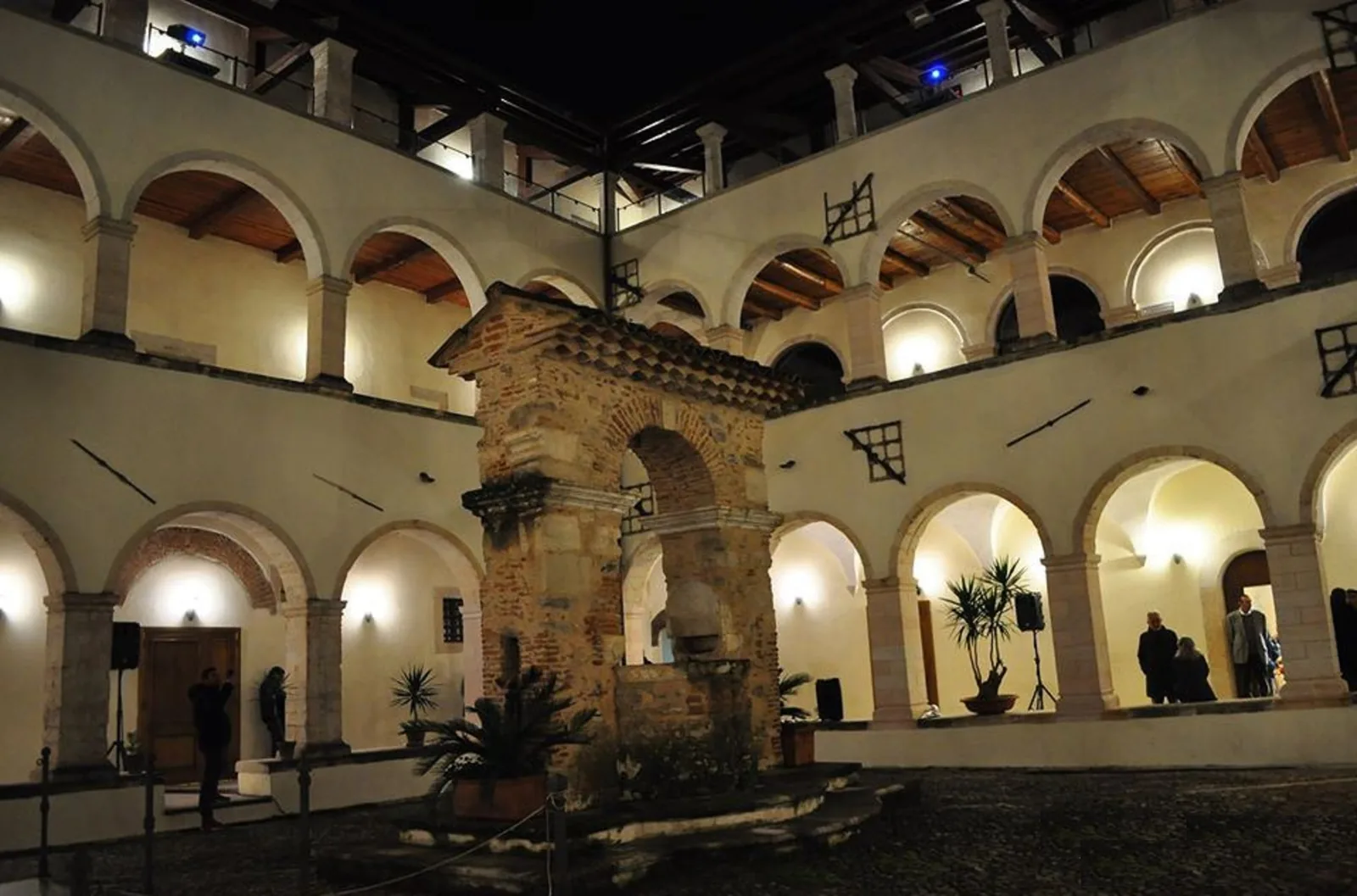 Courtyard of the Sant'Agostino complex in Cosenza.