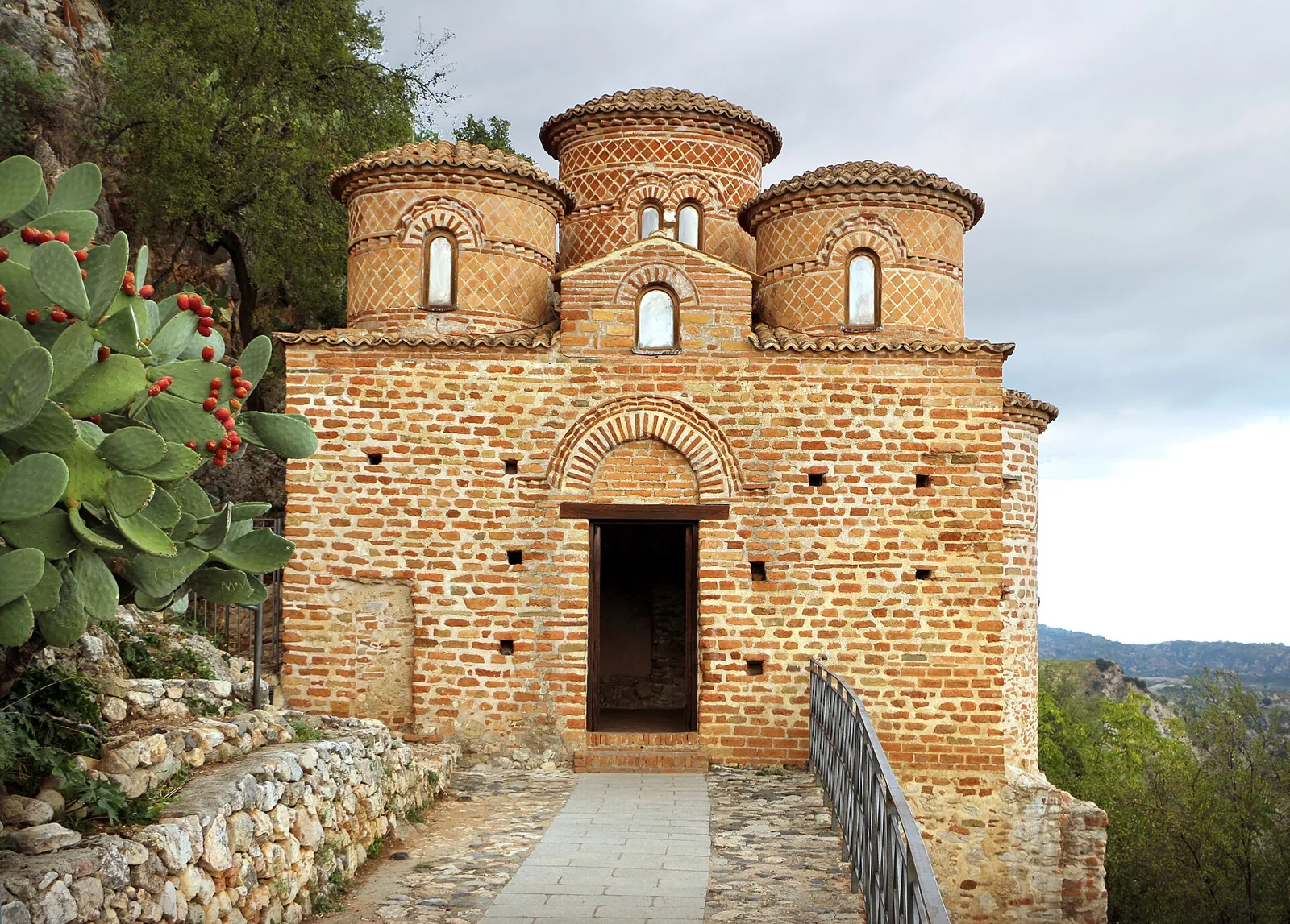 Cattolica di Stilo with its Romanesque-Byzantine facade.