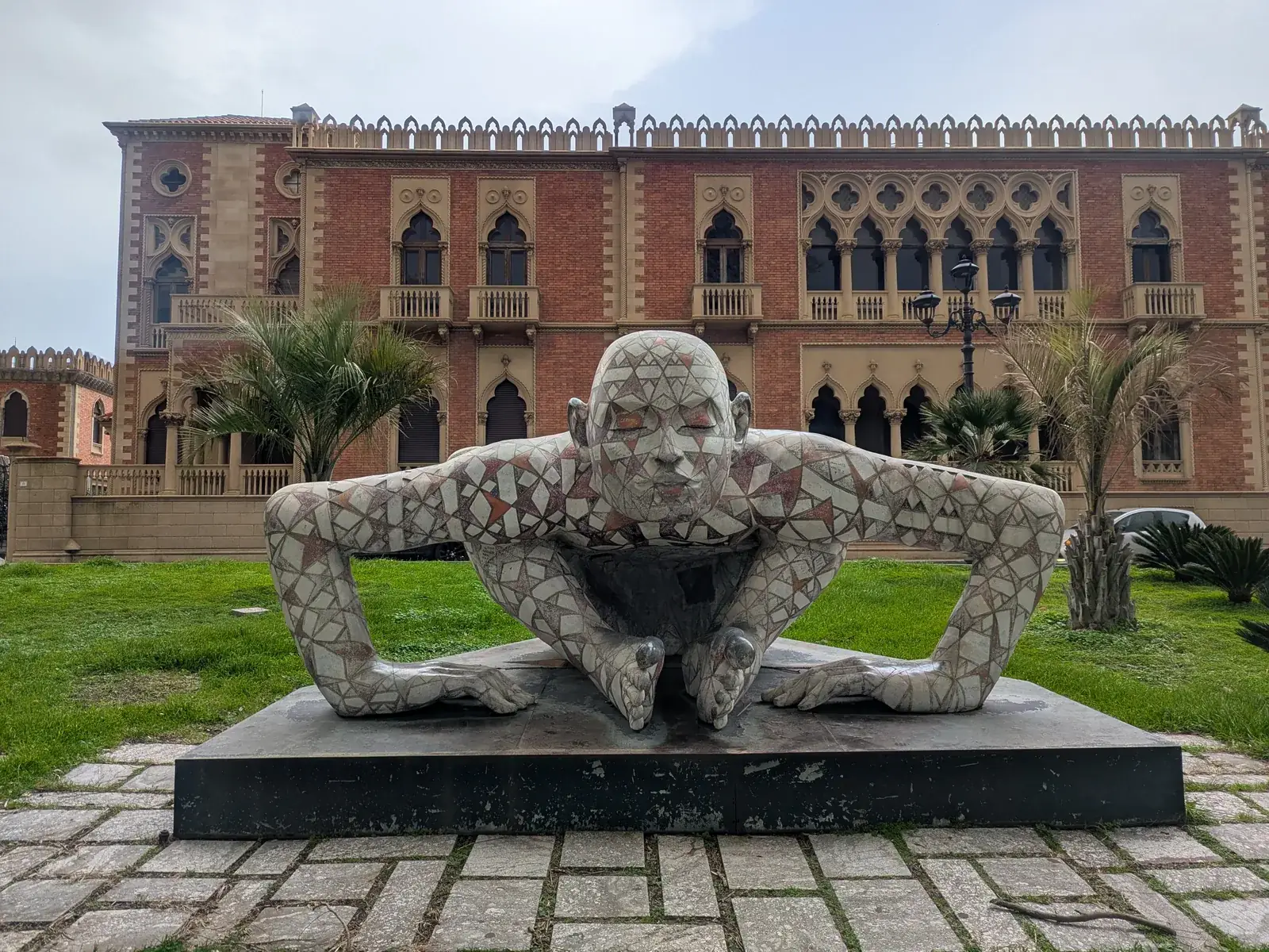 Rabarama sculpture in front of Villa Genoese Zerbi on the Lungomare